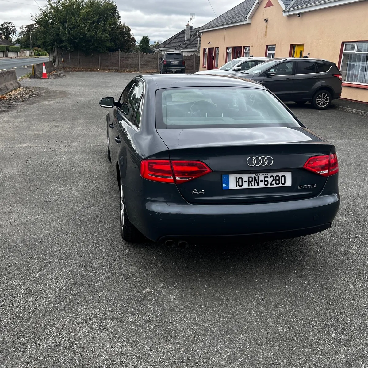 Audi A4 2010 - Image 5