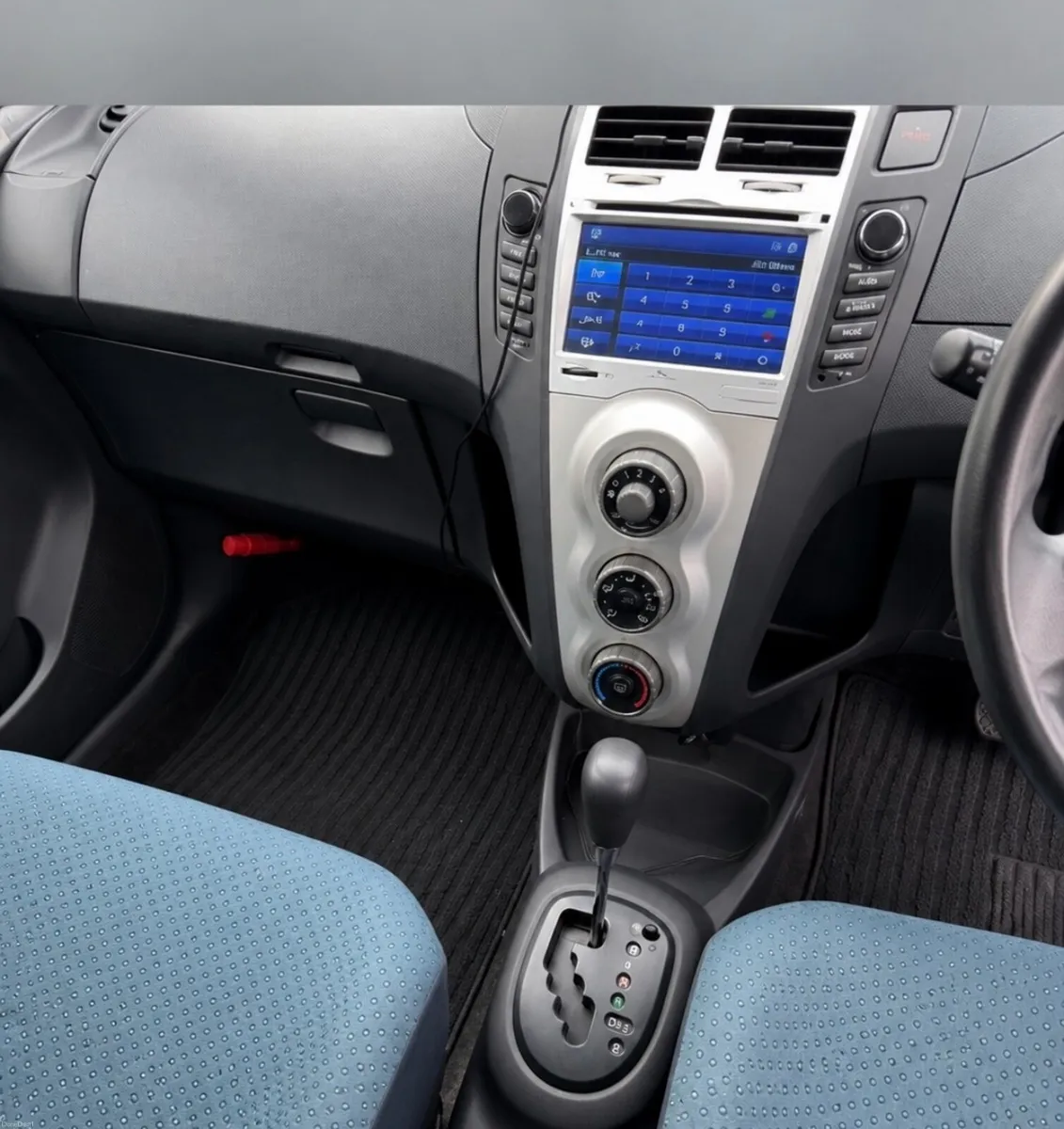 Toyota Vitz 2005 - Image 3
