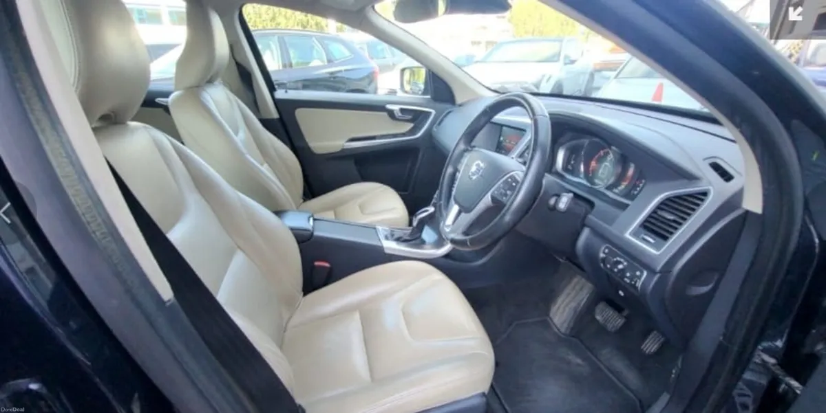 Volvo XC60 2016 - Image 5