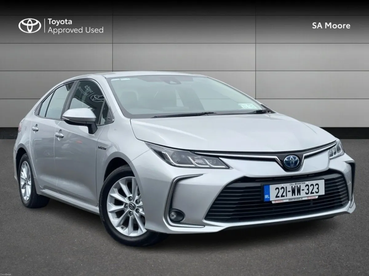 Toyota Corolla HYBRID LUNA SALOON - Image 1