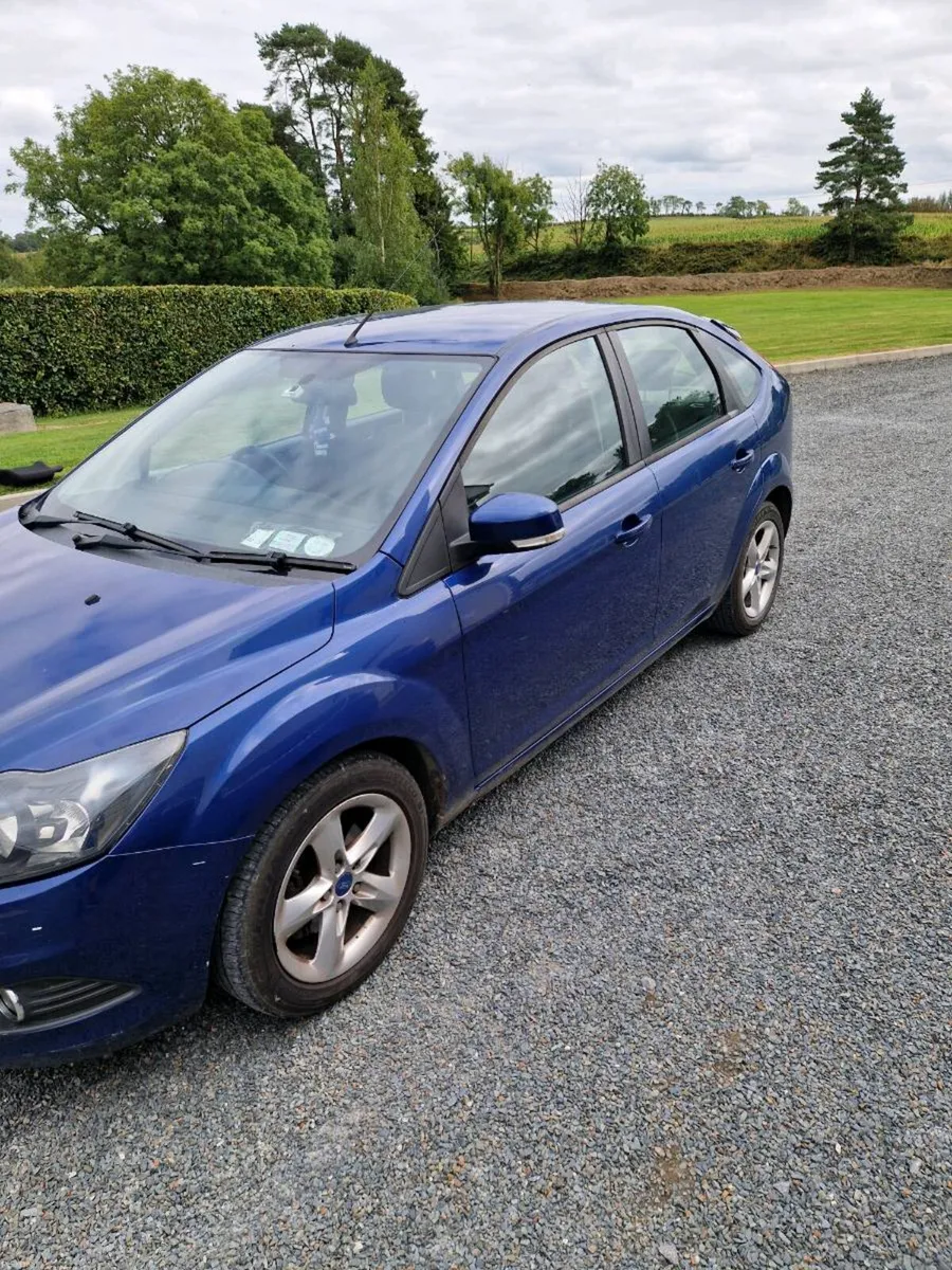 Ford Focus 2010 - Image 1
