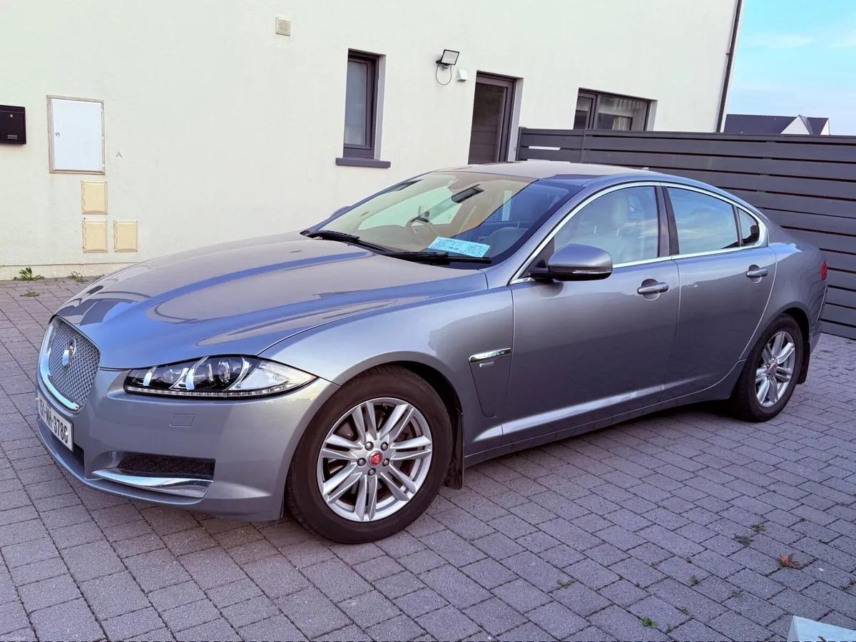 Jaguar XF 2015 - Image 6