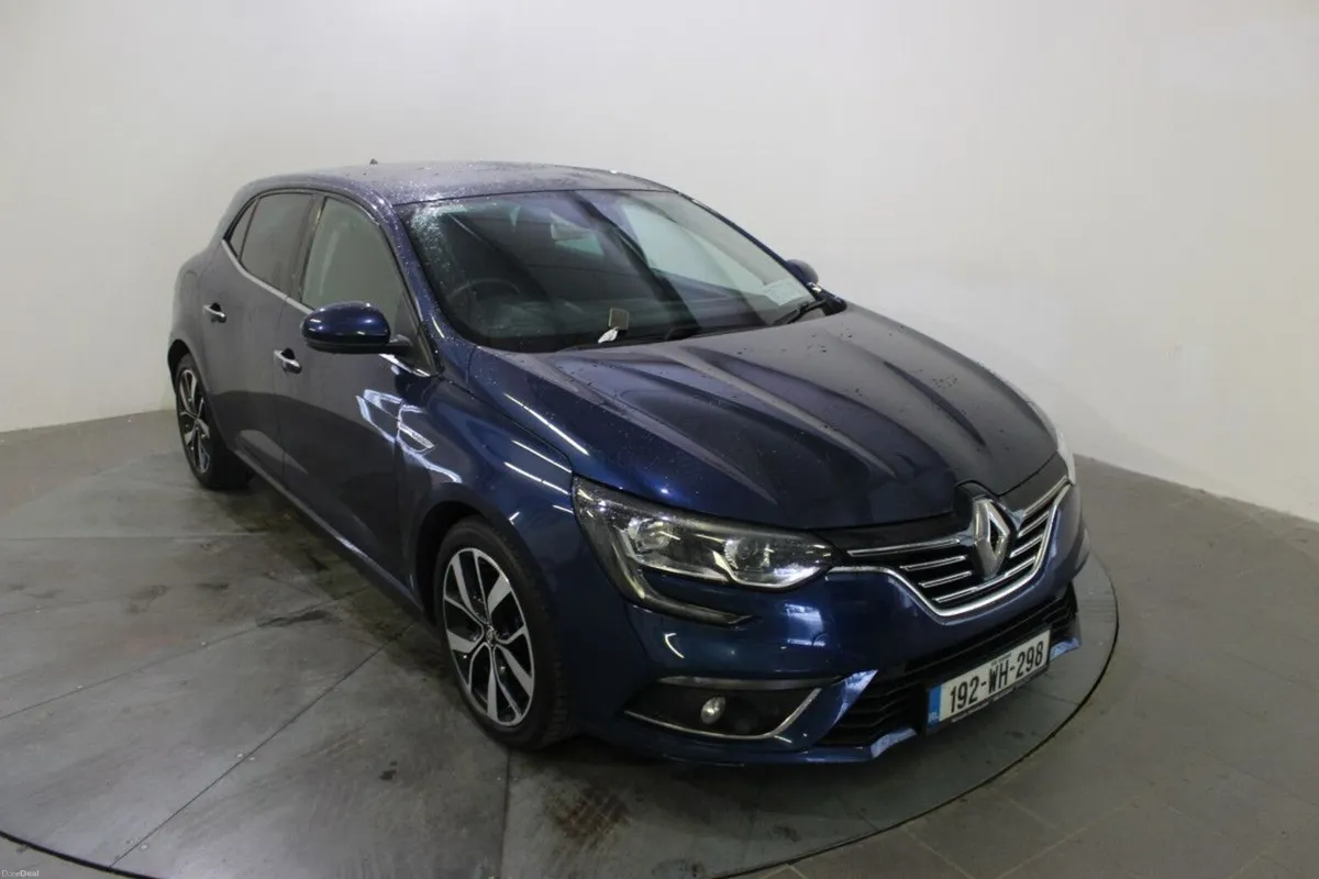 Renault Megane 1.5Blue dCi 115 ICONIC - TENDER 28 - Image 1