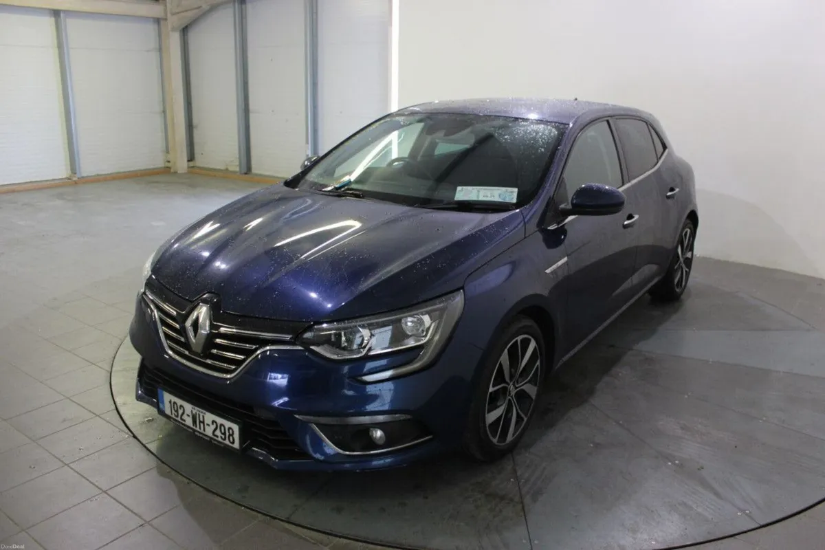 Renault Megane 1.5Blue dCi 115 ICONIC - TENDER 28 - Image 3