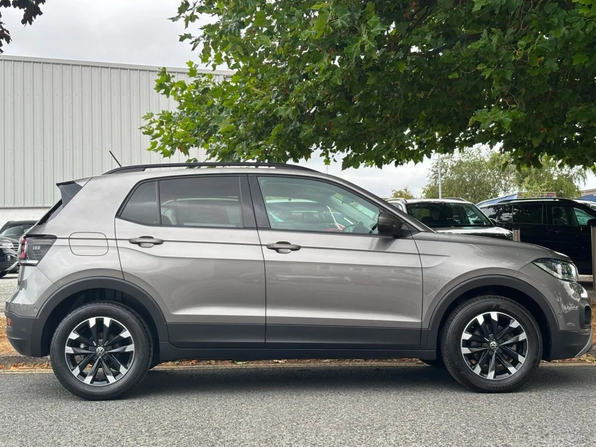 Volkswagen T-Cross 1.0 TSI 1ST EDITION PETROL AUTO - Image 5