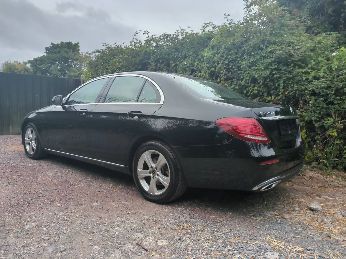 2018 Mercedes-Benz E220D Avantgarde * NEW NCT - Image 4