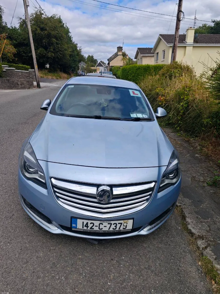 Vauxhall Insignia - Image 3
