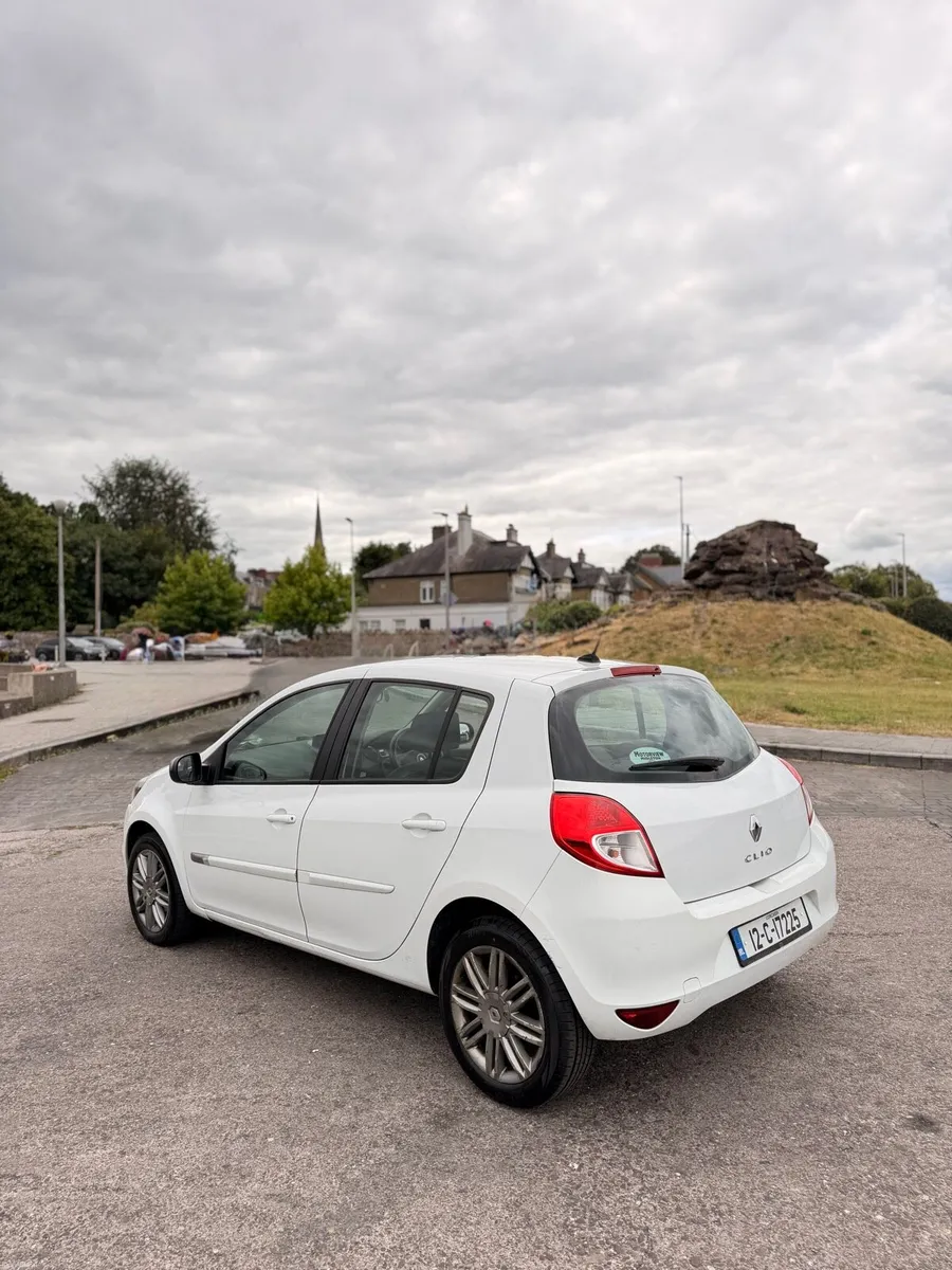 2012 Renault Clio automatic - fresh NCT - Image 3