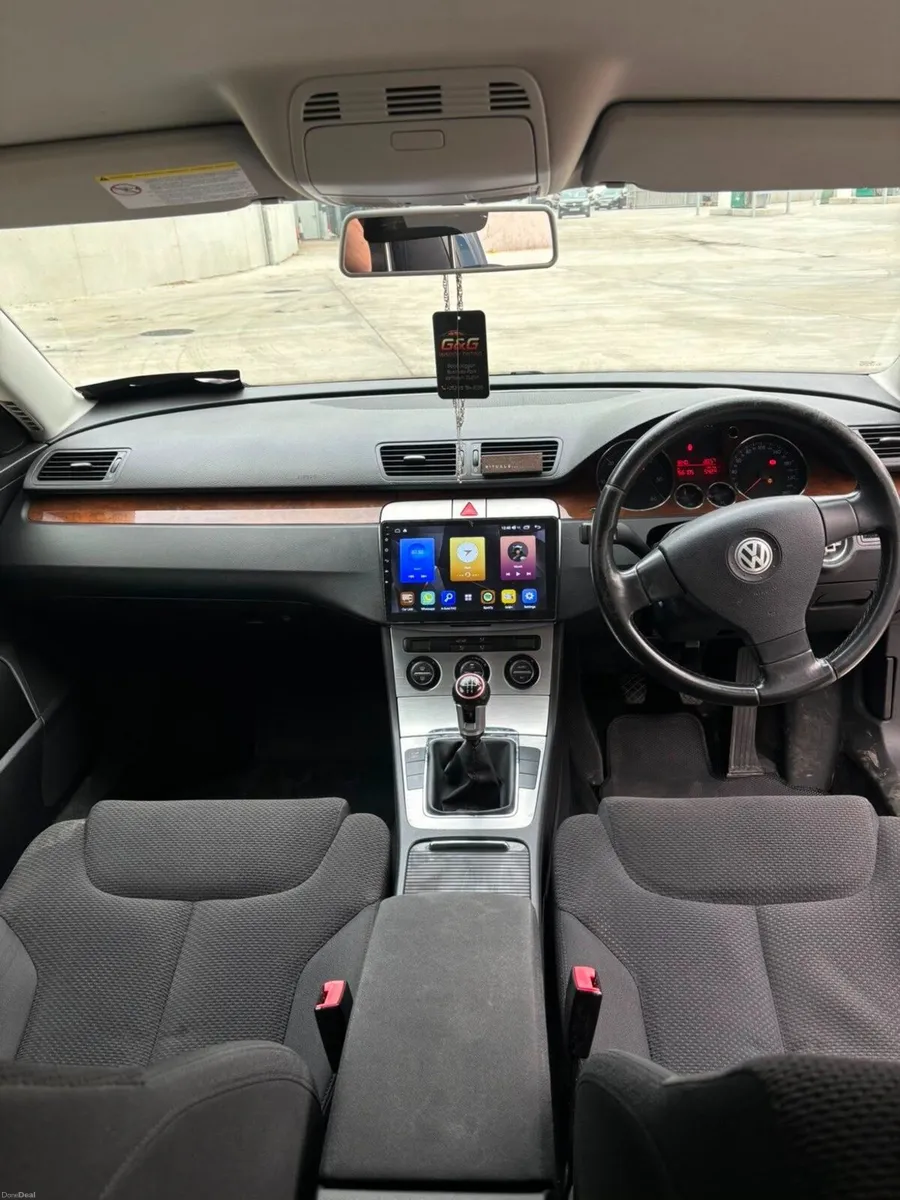 Volkswagen Passat 2008 - Image 4