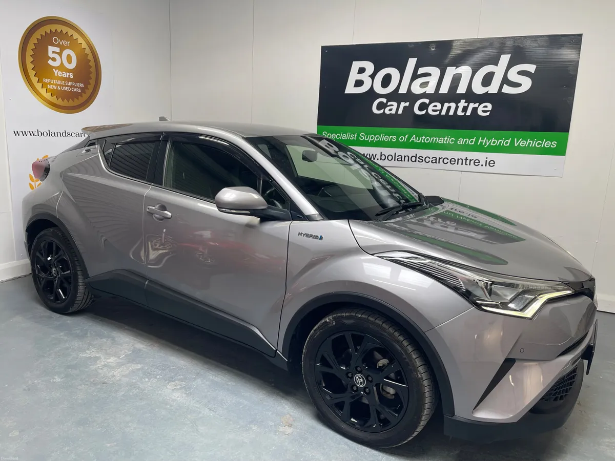 2019 Toyota C-HR Hybrid 1.8 Automatic(G.Nero Spec) - Image 2