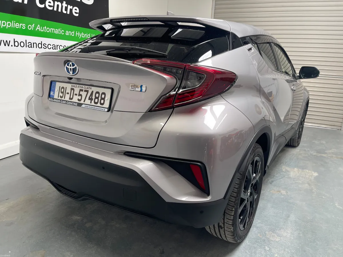 2019 Toyota C-HR Hybrid 1.8 Automatic(G.Nero Spec) - Image 6