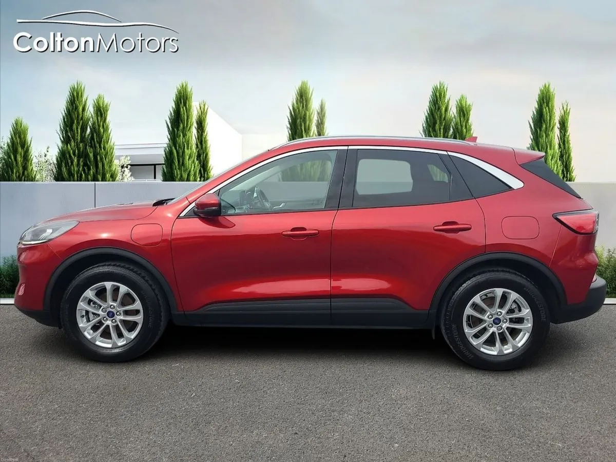 Ford Kuga 2.5 Duratec 225PS PHEV Titanium Auto - Image 6