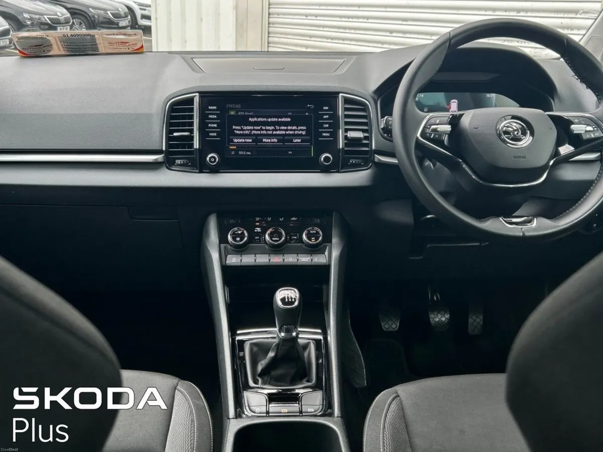 Skoda Karoq AMBITION 2.0 TDI 115 BHP - Image 2