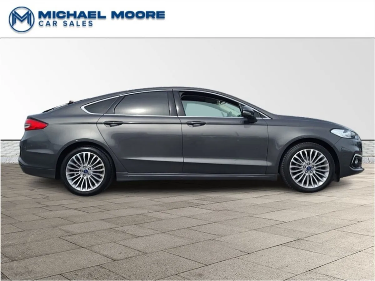 Ford Mondeo 2.0L EcoBlue 150BHP Titanium - Image 6