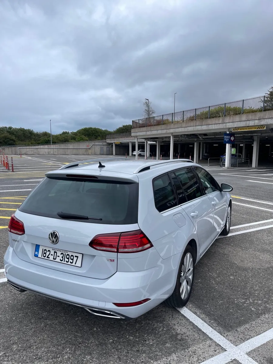 Volkswagen Golf 2018 Estate Automatic - Image 3