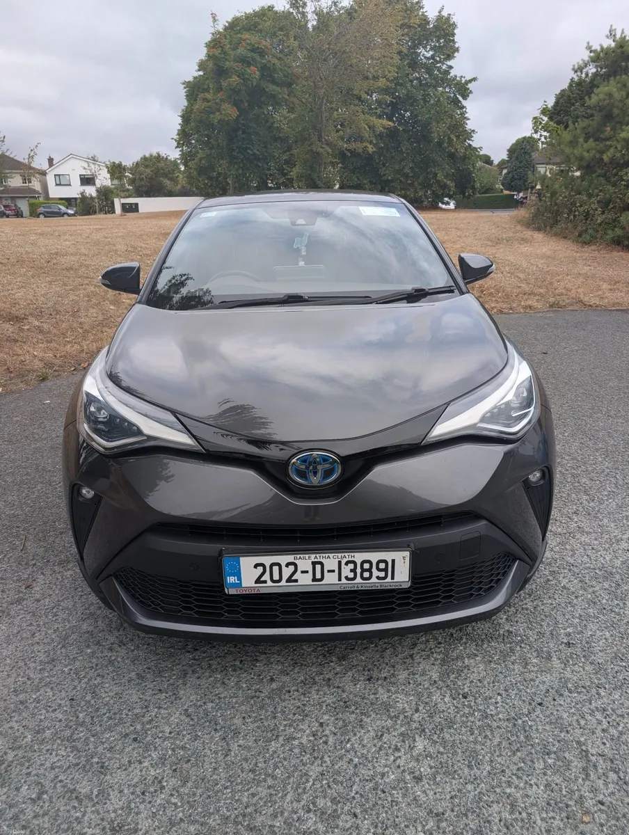 Toyota CH-R *62,000KM* SOL High spec model - Image 2