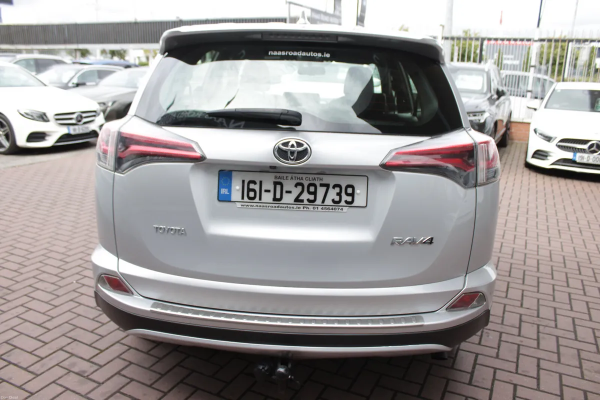Toyota RAV4 2016 - Image 5