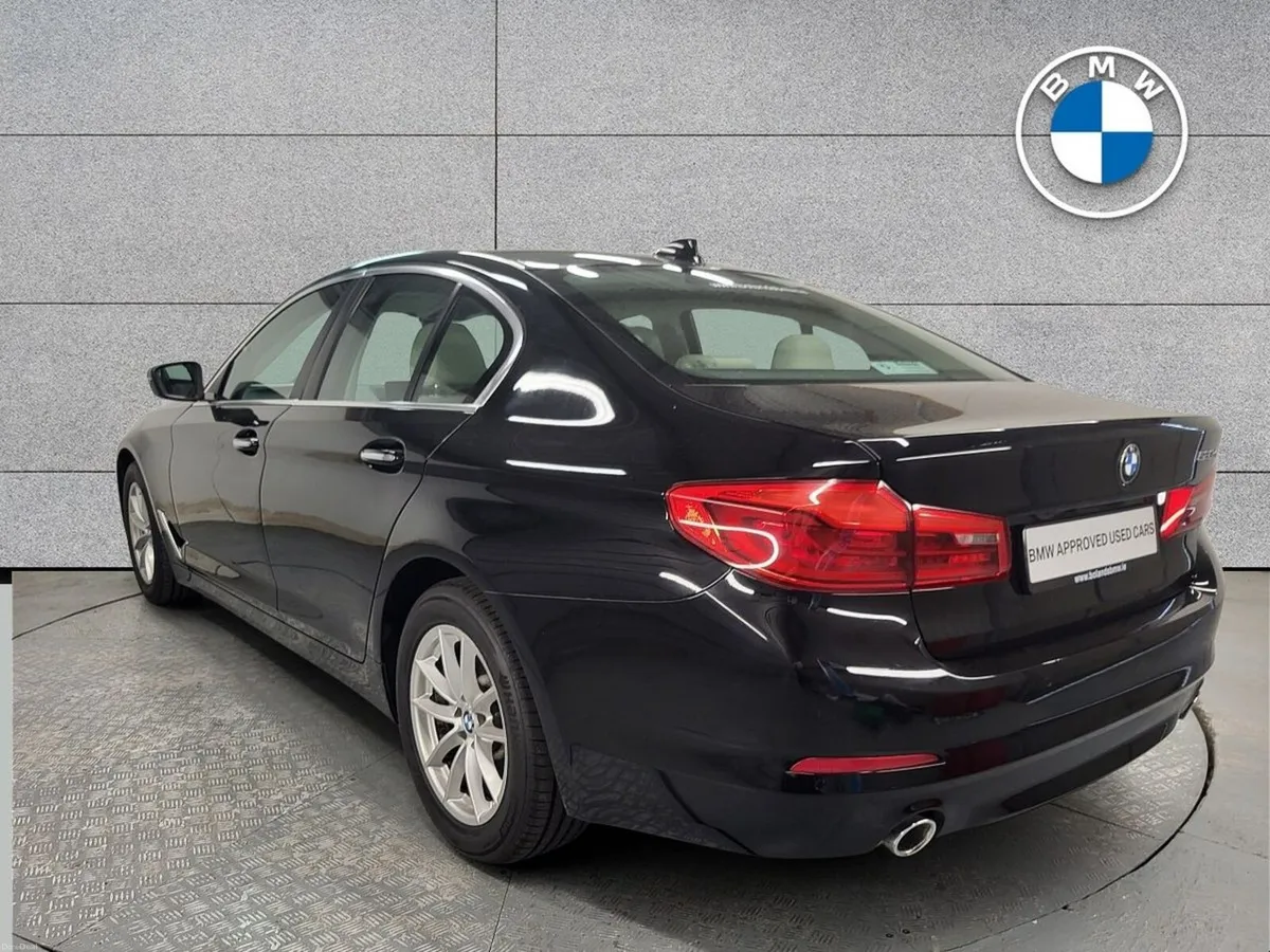 BMW 5-Series 520d SE 18" Auto - Image 2