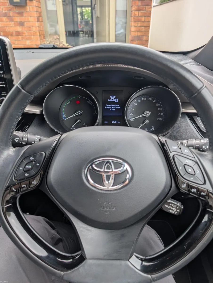 Toyota CH-R *62,000KM* SOL High spec model - Image 3