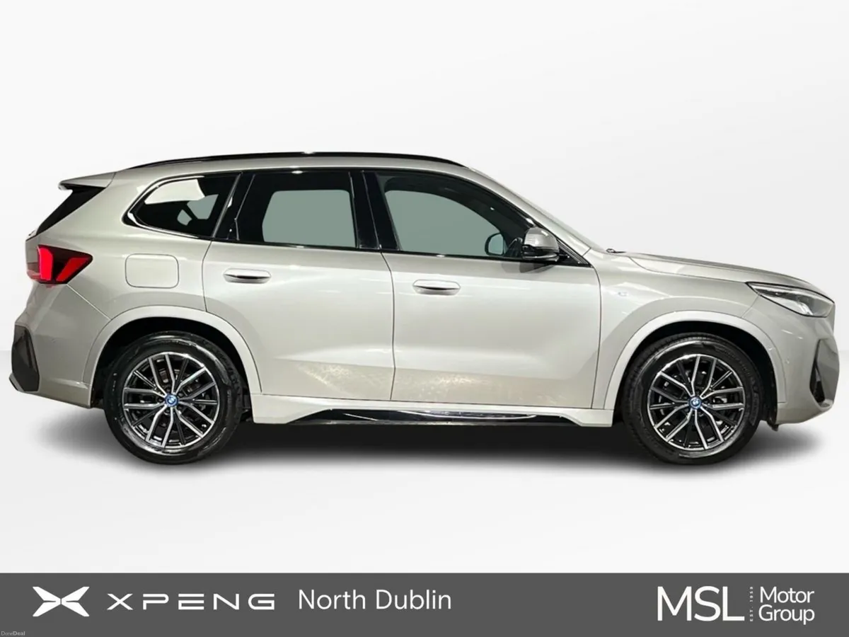 BMW iX1 M-Sport eDrive20 204BHP - Reversing Camera - Image 5