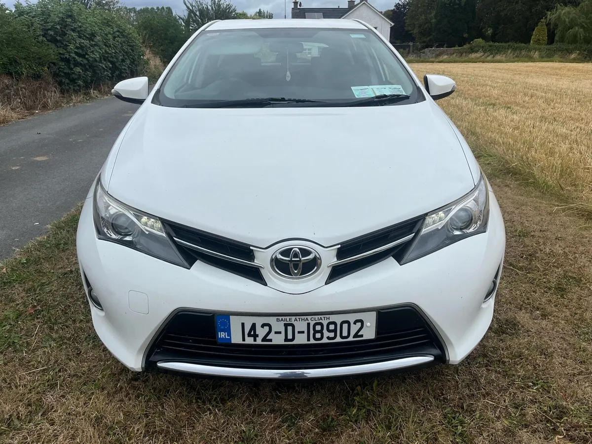 Toyota Auris 1.4 Diesel NCT - Image 2