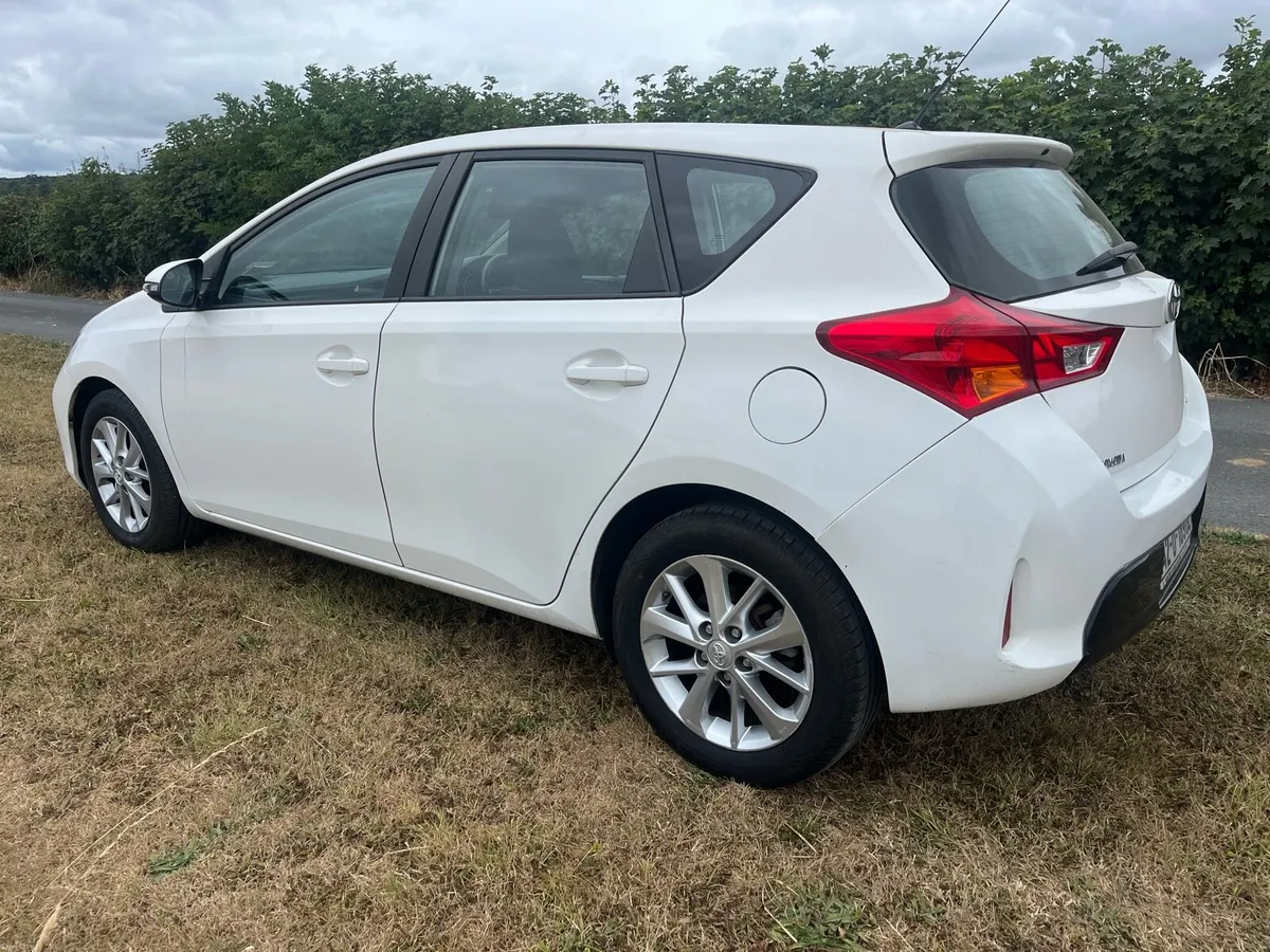 Toyota Auris 1.4 Diesel NCT - Image 4