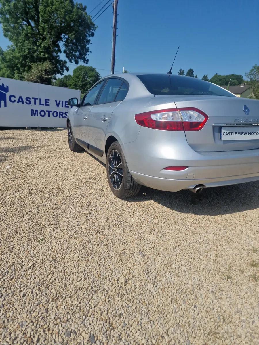 16 Renault Fluence Automatic - Image 6