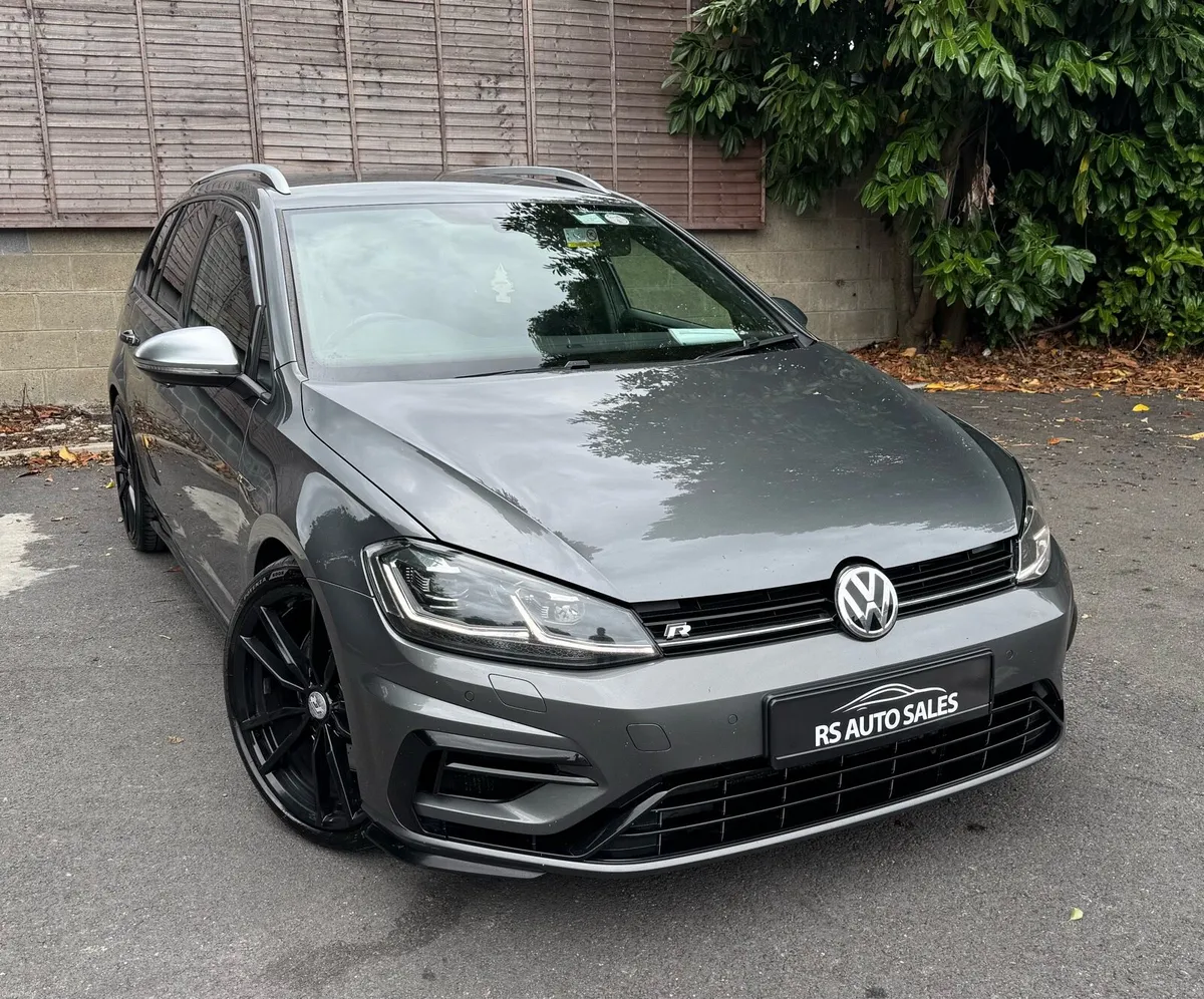 2017 Volkswagen Golf R variant 310bhp - Image 1