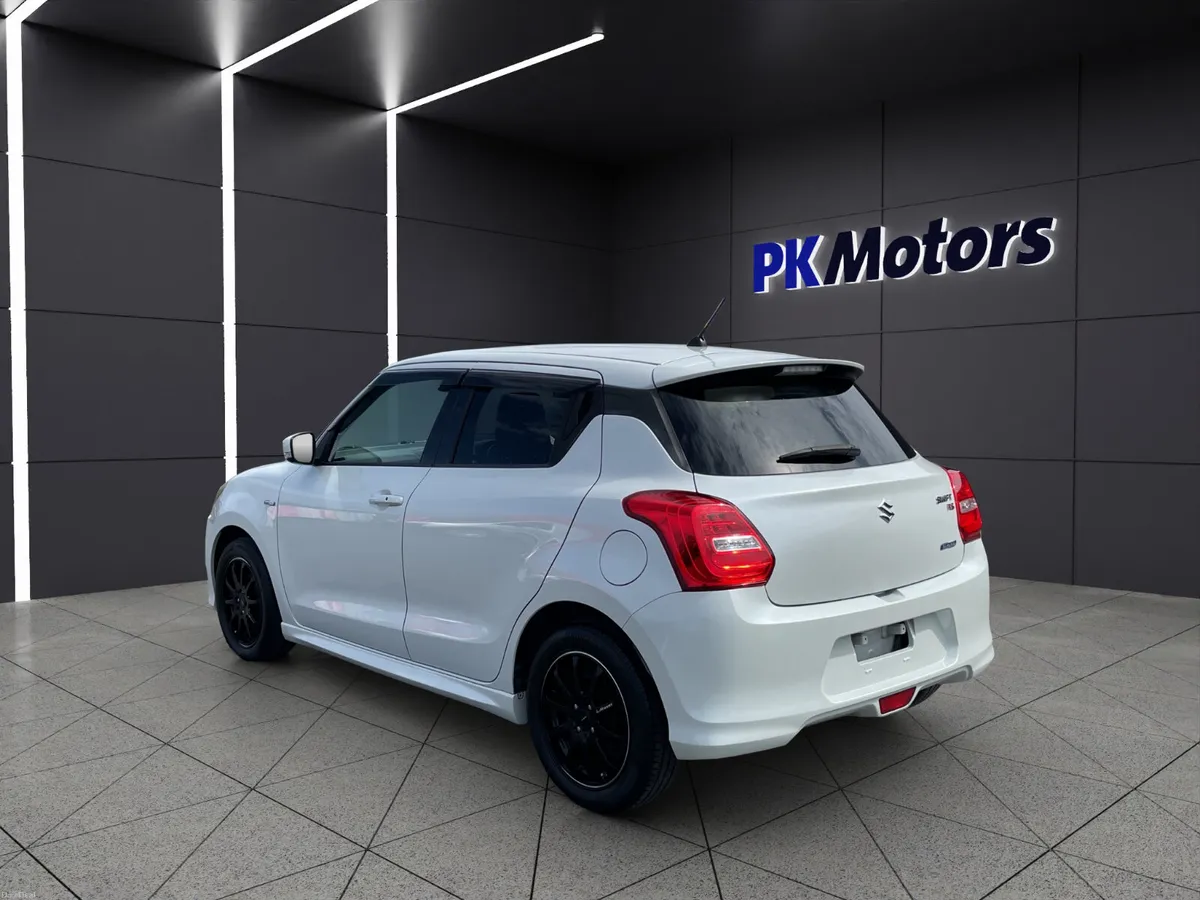 2017 Suzuki Swift RS 1.3 hybrid - Image 4