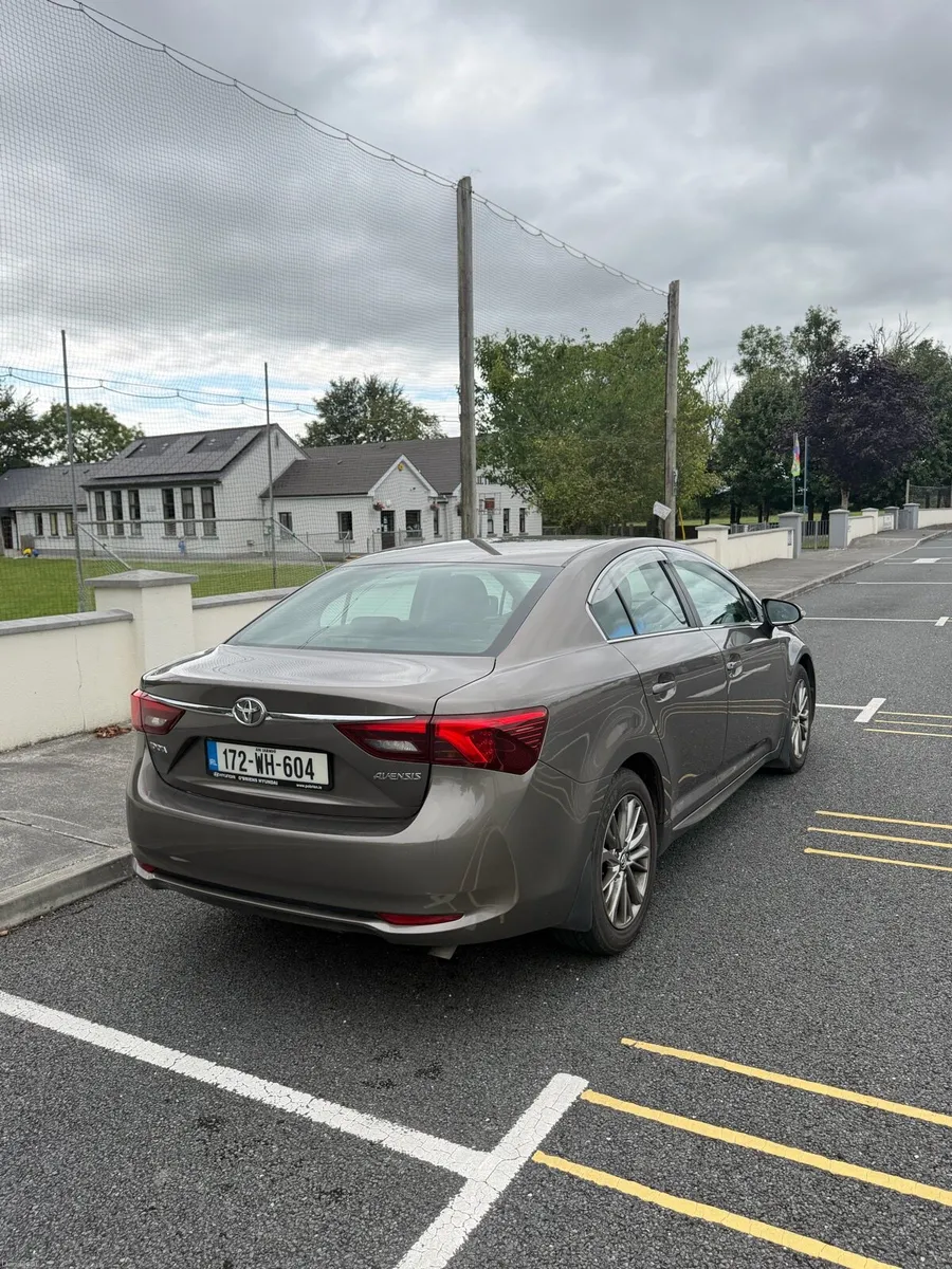 Toyota avensis Luna d4d - Image 4