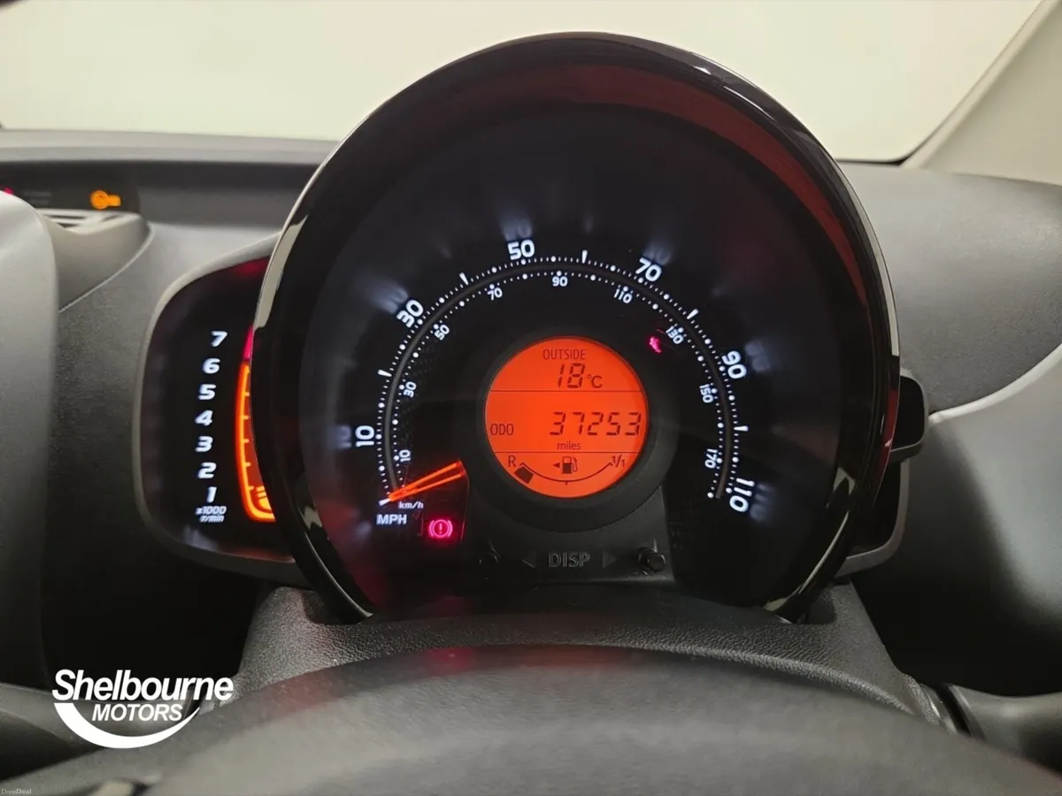 Toyota AYGO 1.0 VVT-i X-Trend 5dr - Image 6