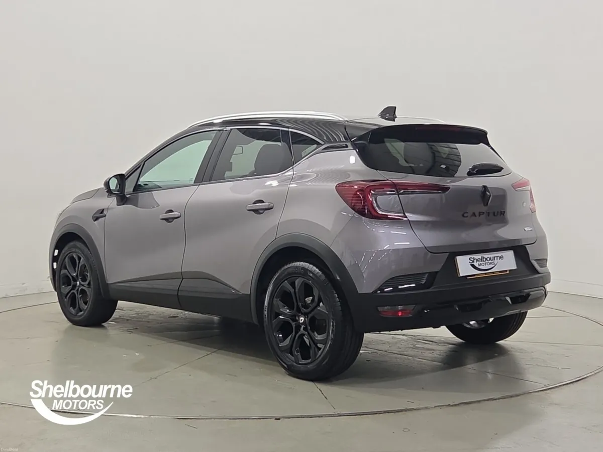 Renault Captur Hatchback Special Editions Rive Gau - Image 2