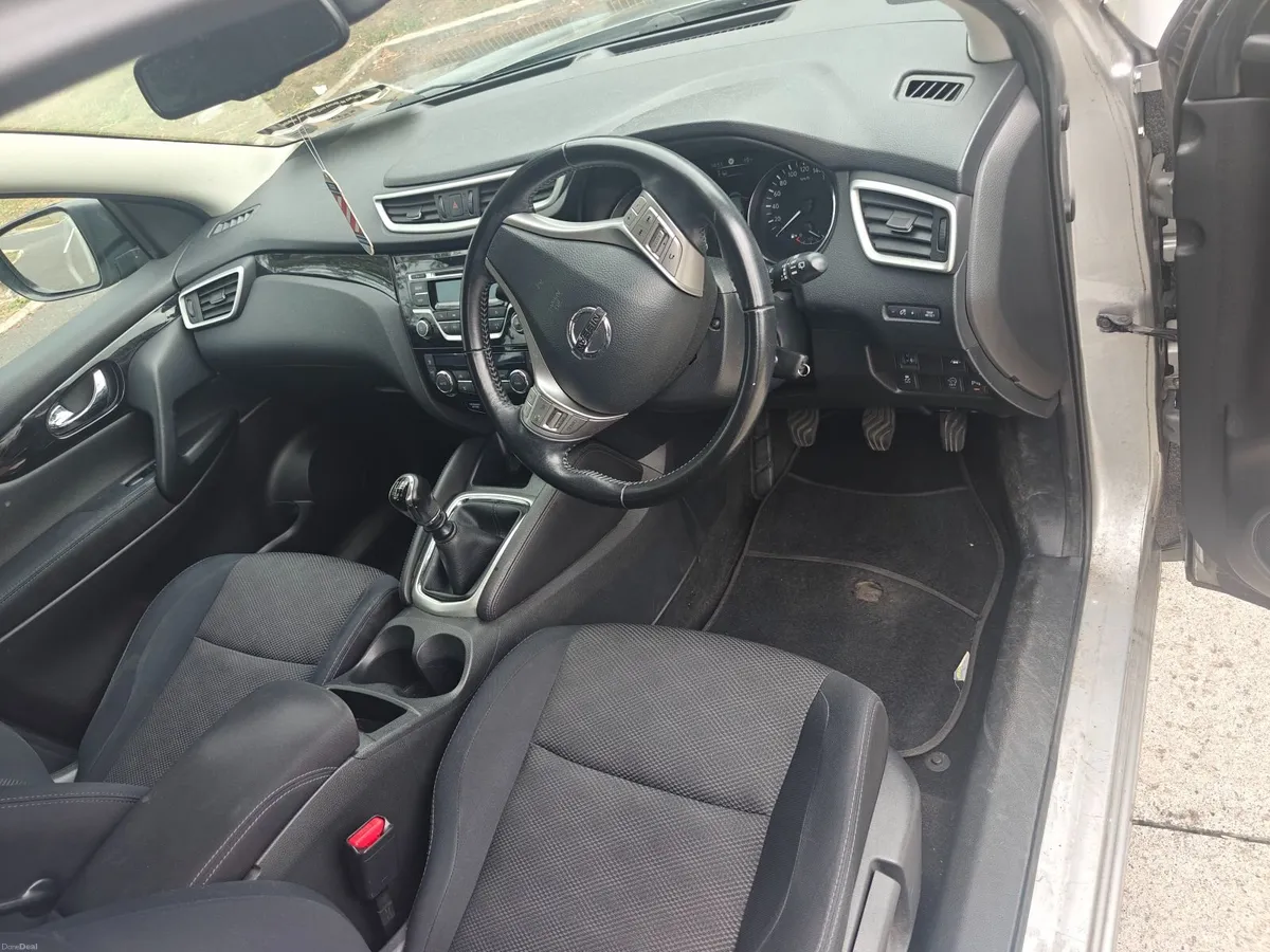 Nissan Qashqai 2015 - Image 6