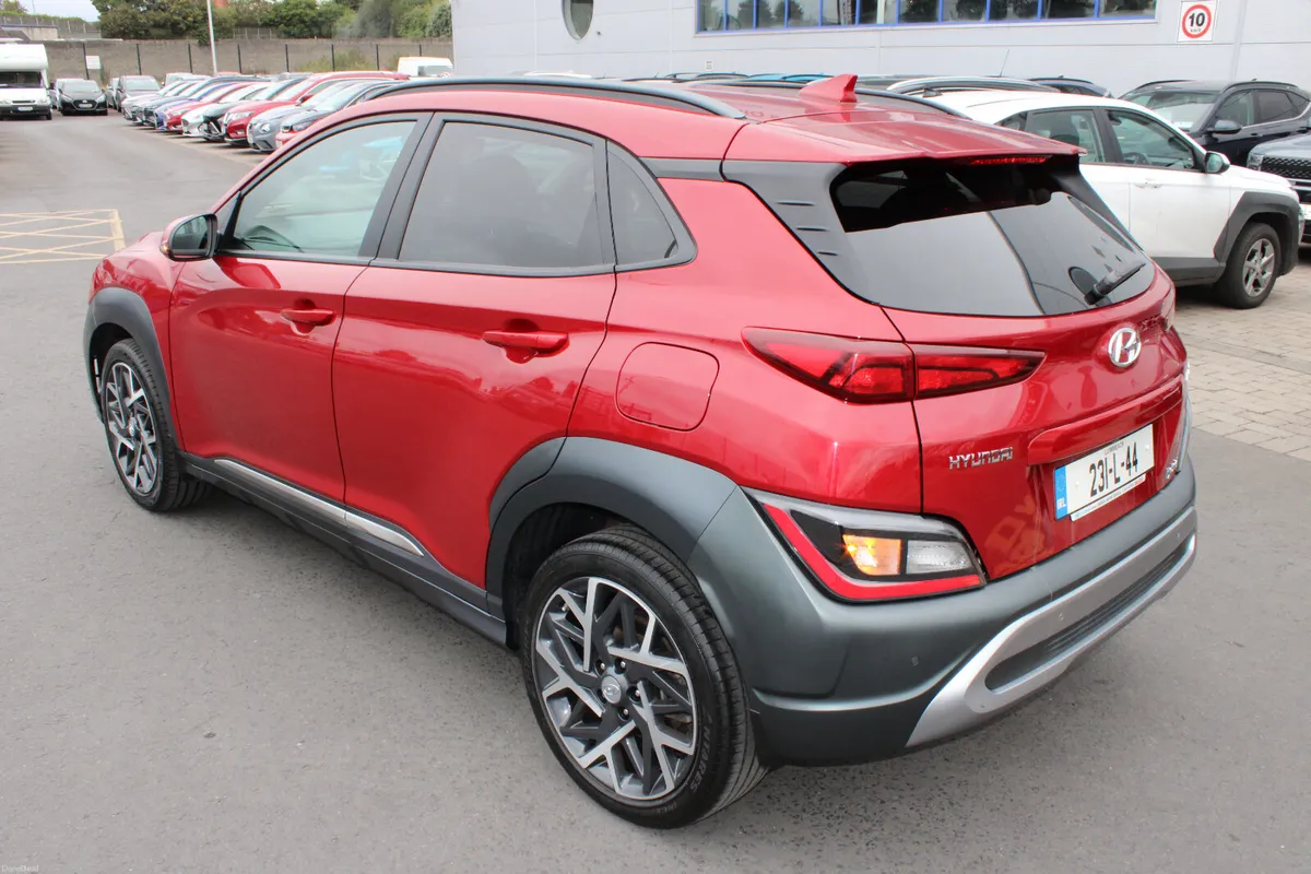 Hyundai KONA 2023 - Image 3