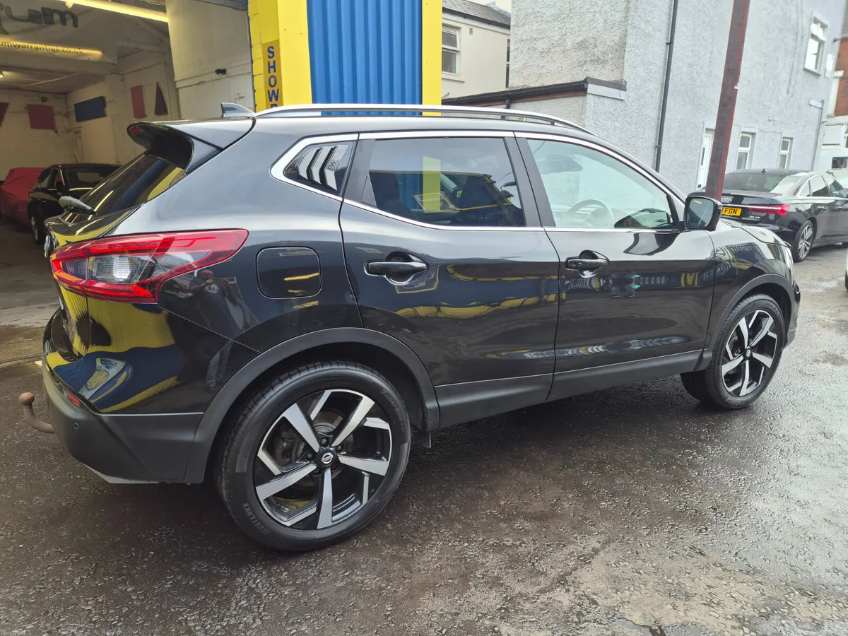 Nissan Qashqai 2017 - Image 2