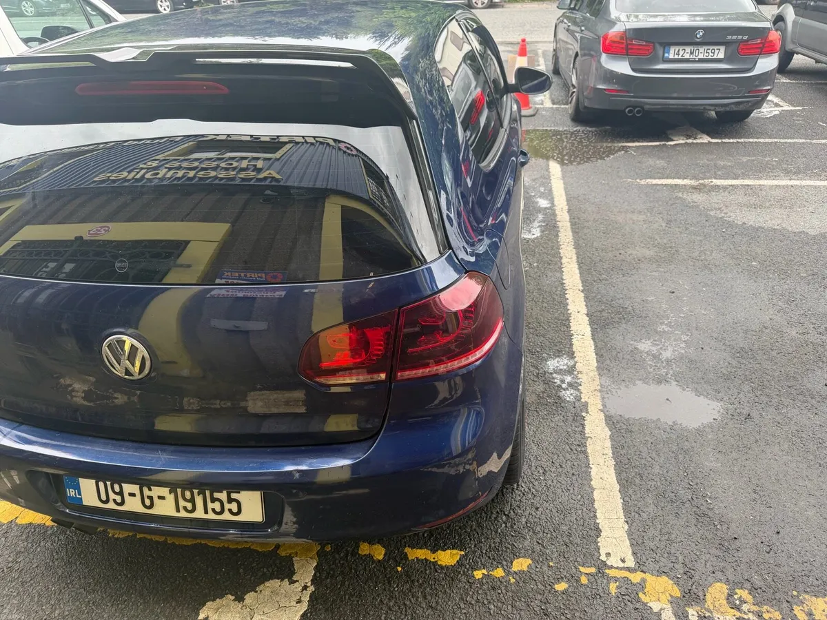 VW Golf 2.0 TDI - Image 3