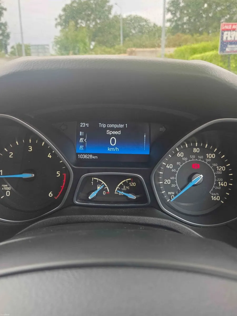 Ford Focus 2016, 1.5L Diesel, Manual, Black - Image 2