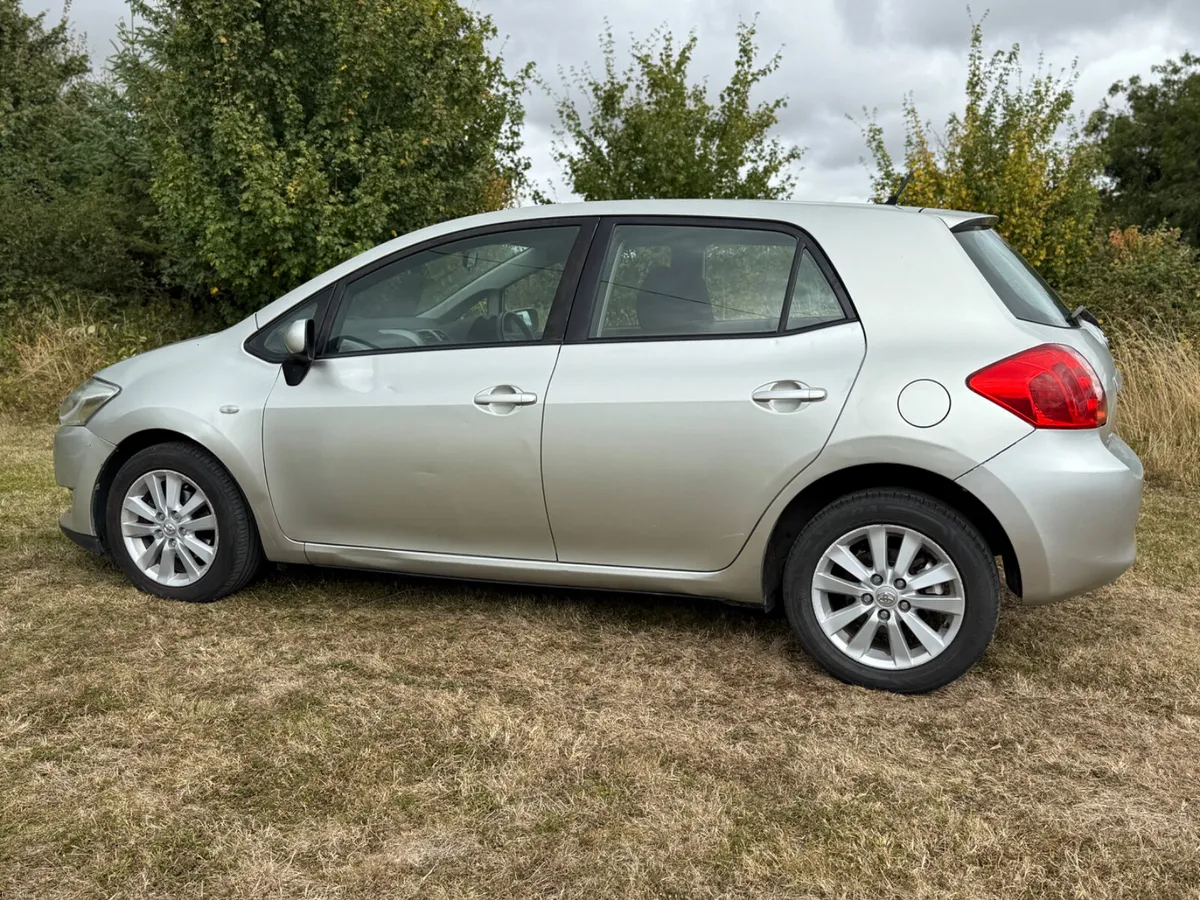 Toyota Auris 2008 - Image 5