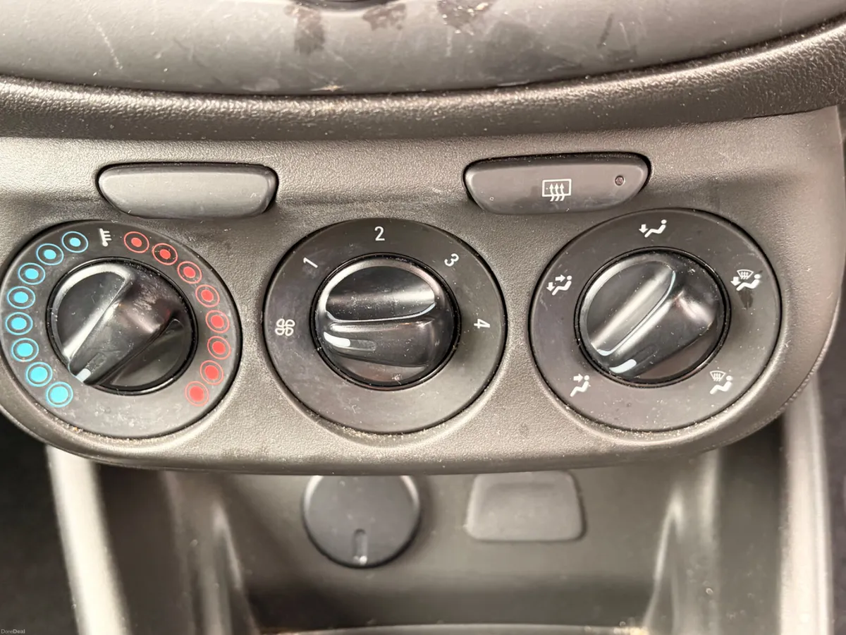 Opel Corsa 2016 - Image 5