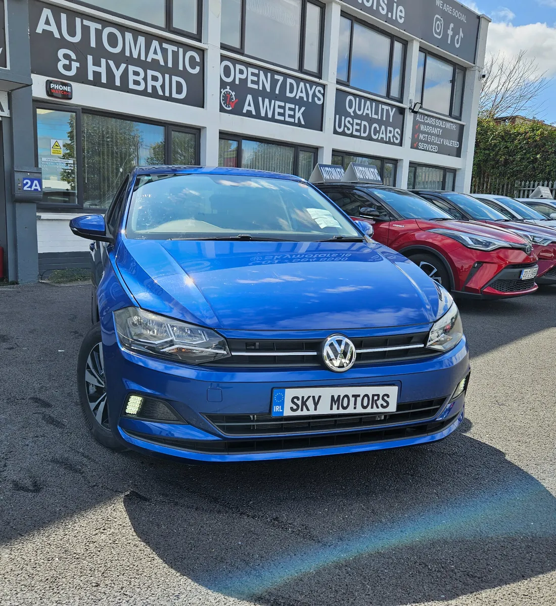 Volkswagen Polo 2019 Automatic 13.9K Km only - Image 4