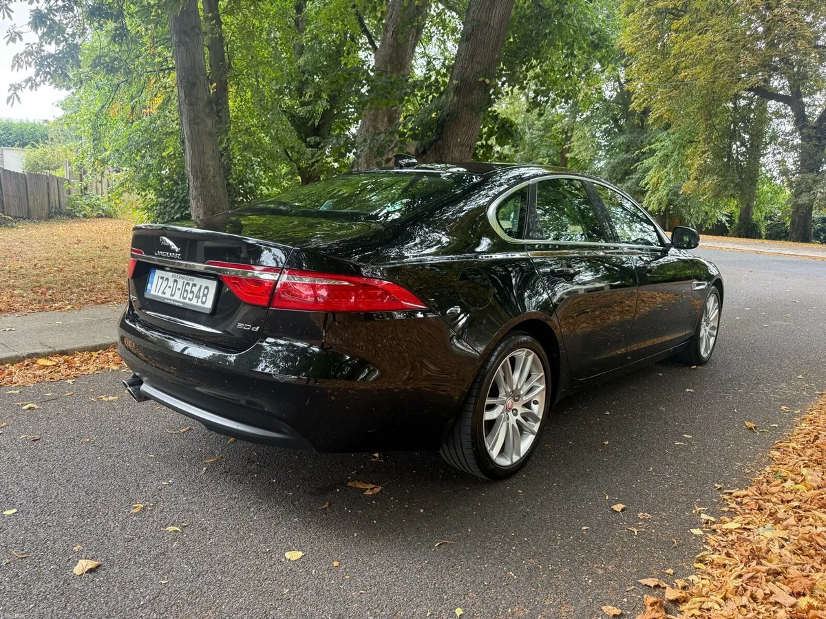 Jaguar XF 2.0D Prestige Automatic - Image 4