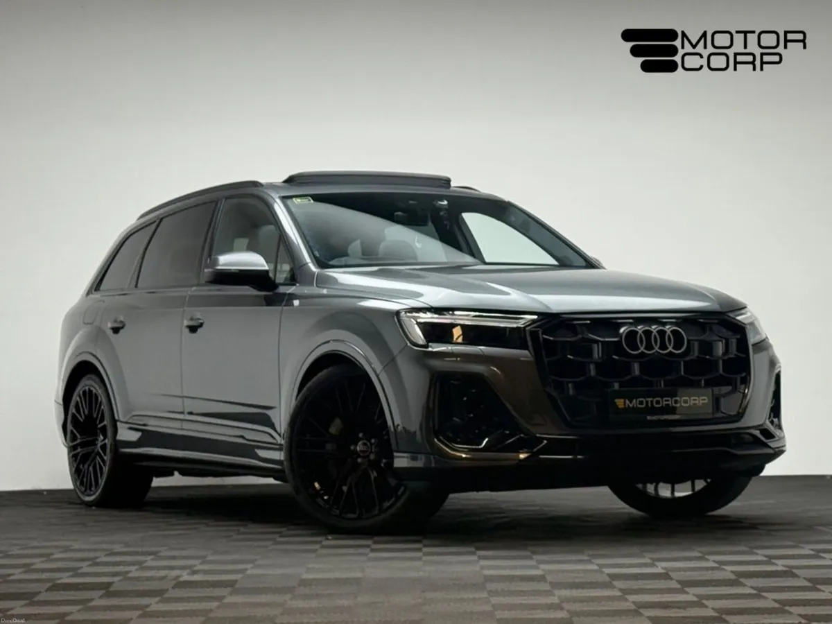 Audi Q7 S LINE 55 TFSI E QUATTRO *PAN ROOF* - Image 1