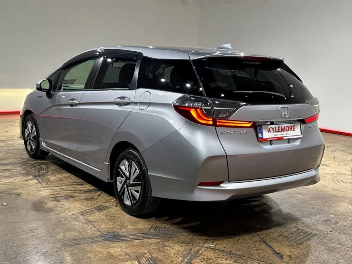 Honda Shuttle 1.5 HYBRID AUTOMATIC ESTATE - CRUISE - Image 3