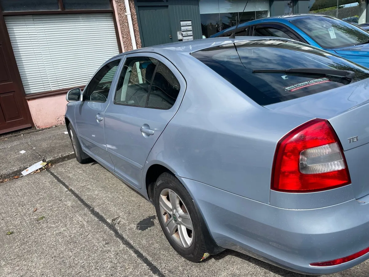 Skoda Octavia 1.6tdi 2009 - Image 1