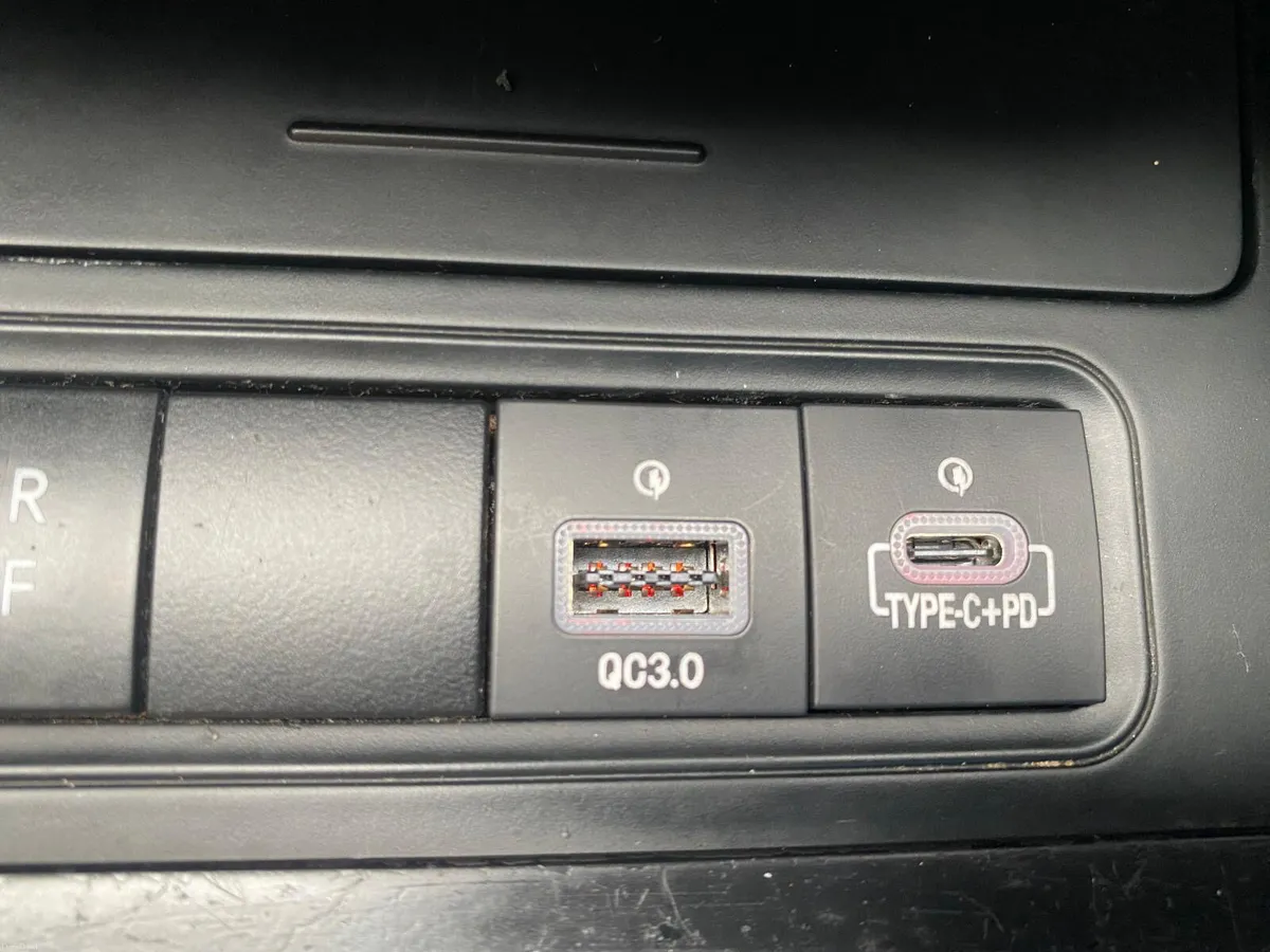 Volkswagen Golf 2008 - Image 4