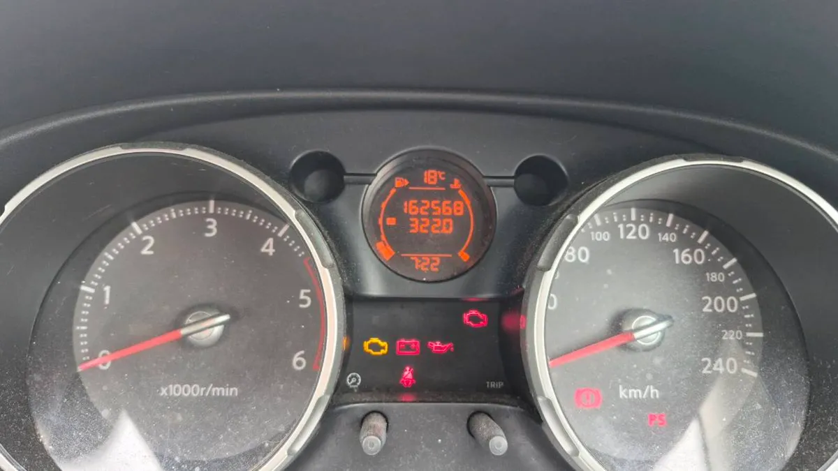 Nissan Qashqai 1.5dci - Image 6