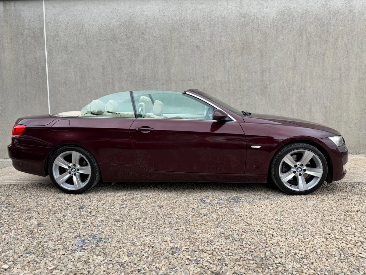 BMW 325i Convertible Low Kms - Image 4