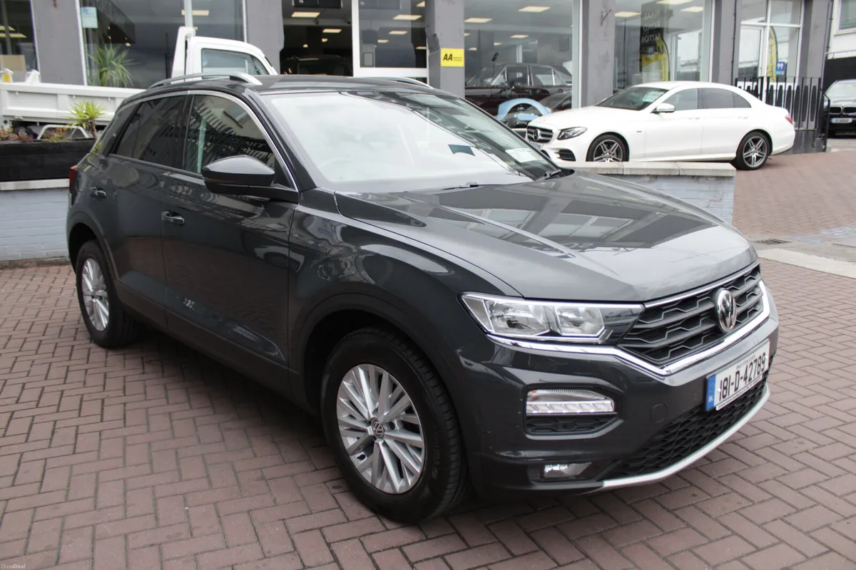 2018 VOLKSWAGEN T-ROC 1.0TSI 115HP DESIGN 5DR SUV - Image 2