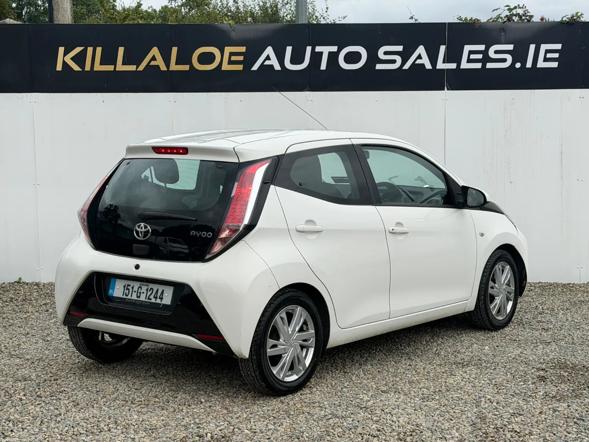 2015 Toyota Aygo 1.0 Petrol - Image 5