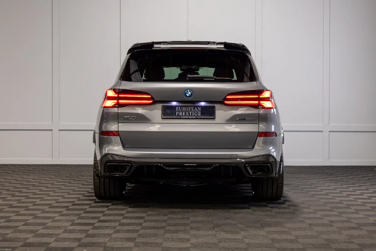262 BMW X5 X-Drive 50e M-Sport - Image 5